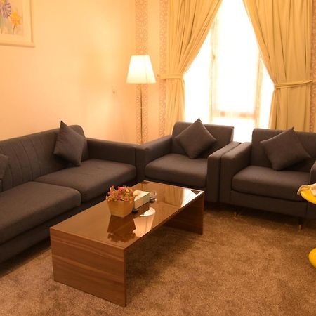 Dahlia Hotel Apartment Riggae Кувейт Экстерьер фото
