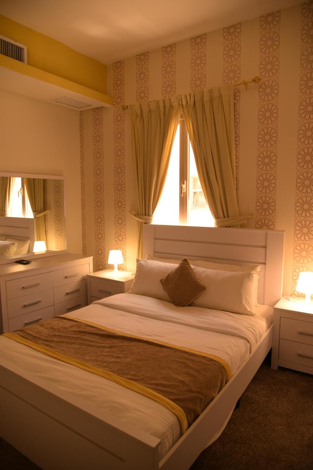 Dahlia Hotel Apartment Riggae Кувейт Экстерьер фото