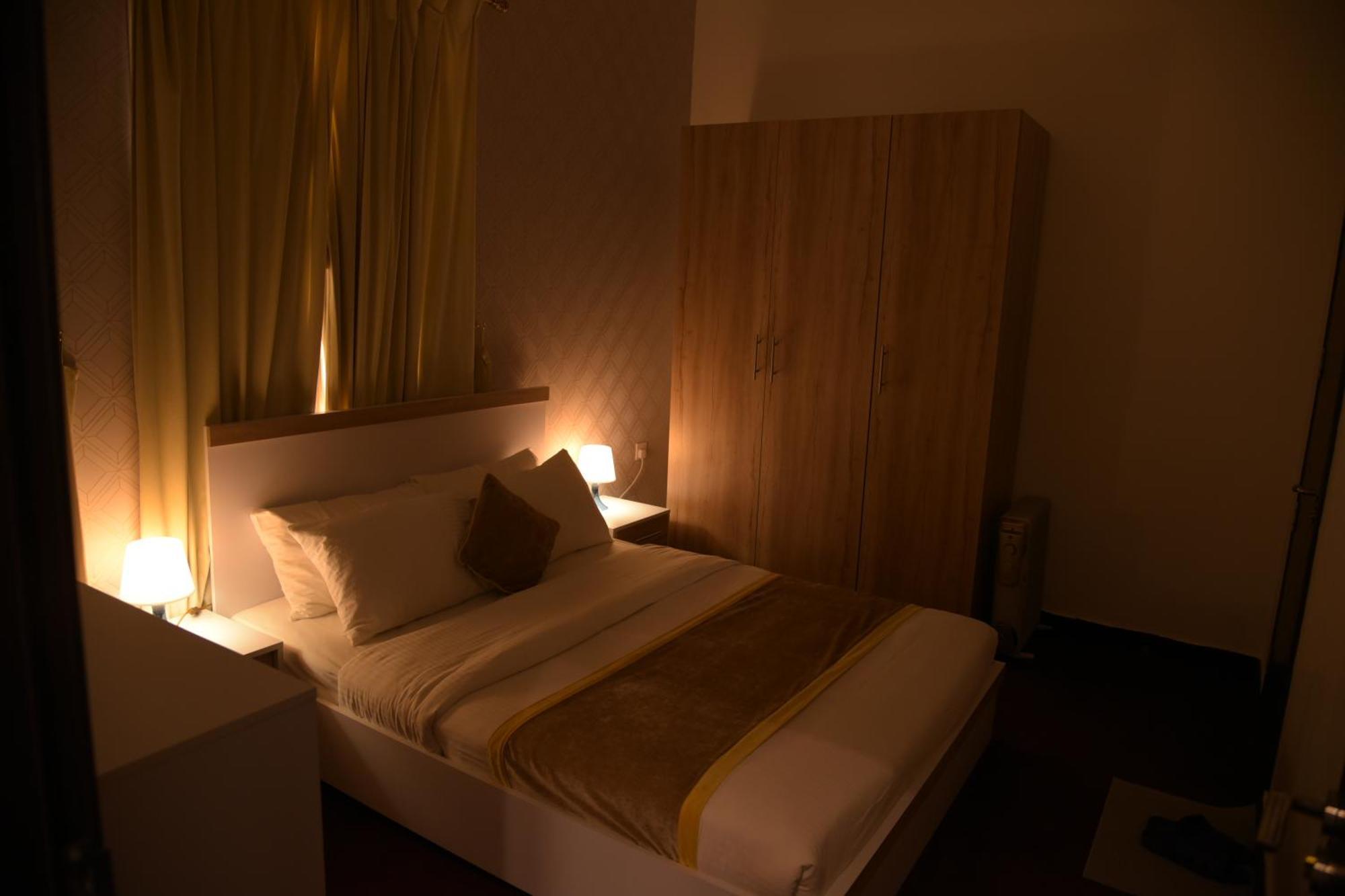 Dahlia Hotel Apartment Riggae Кувейт Экстерьер фото